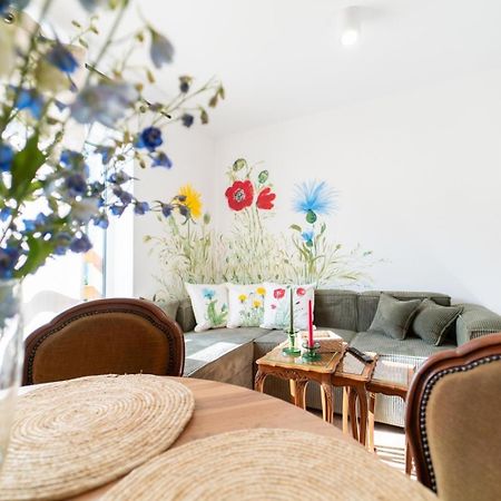 Ferienwohnung Cztery Pory Roku Wiele Exterior foto