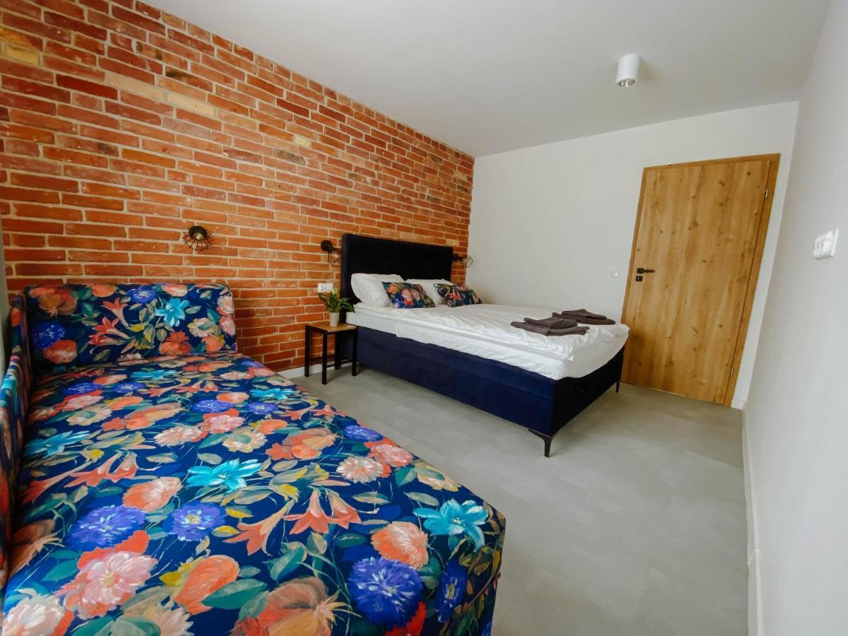 Ferienwohnung Cztery Pory Roku Wiele Exterior foto
