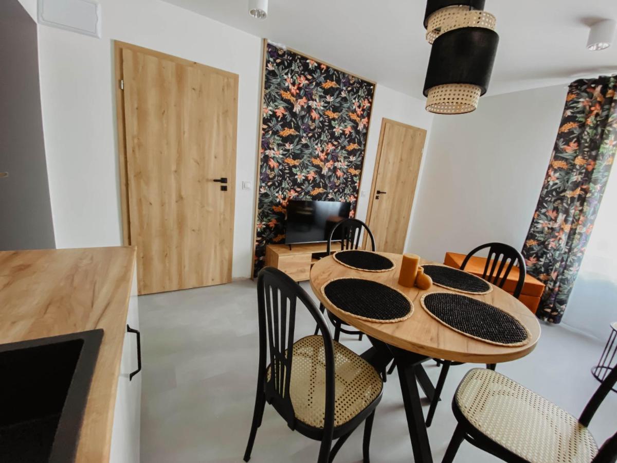 Ferienwohnung Cztery Pory Roku Wiele Exterior foto