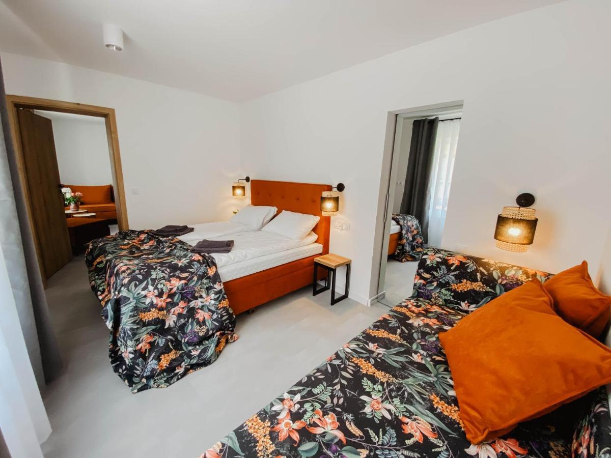 Ferienwohnung Cztery Pory Roku Wiele Exterior foto