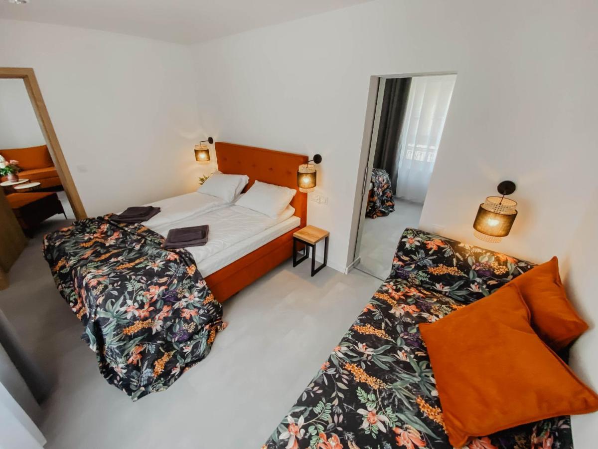 Ferienwohnung Cztery Pory Roku Wiele Exterior foto
