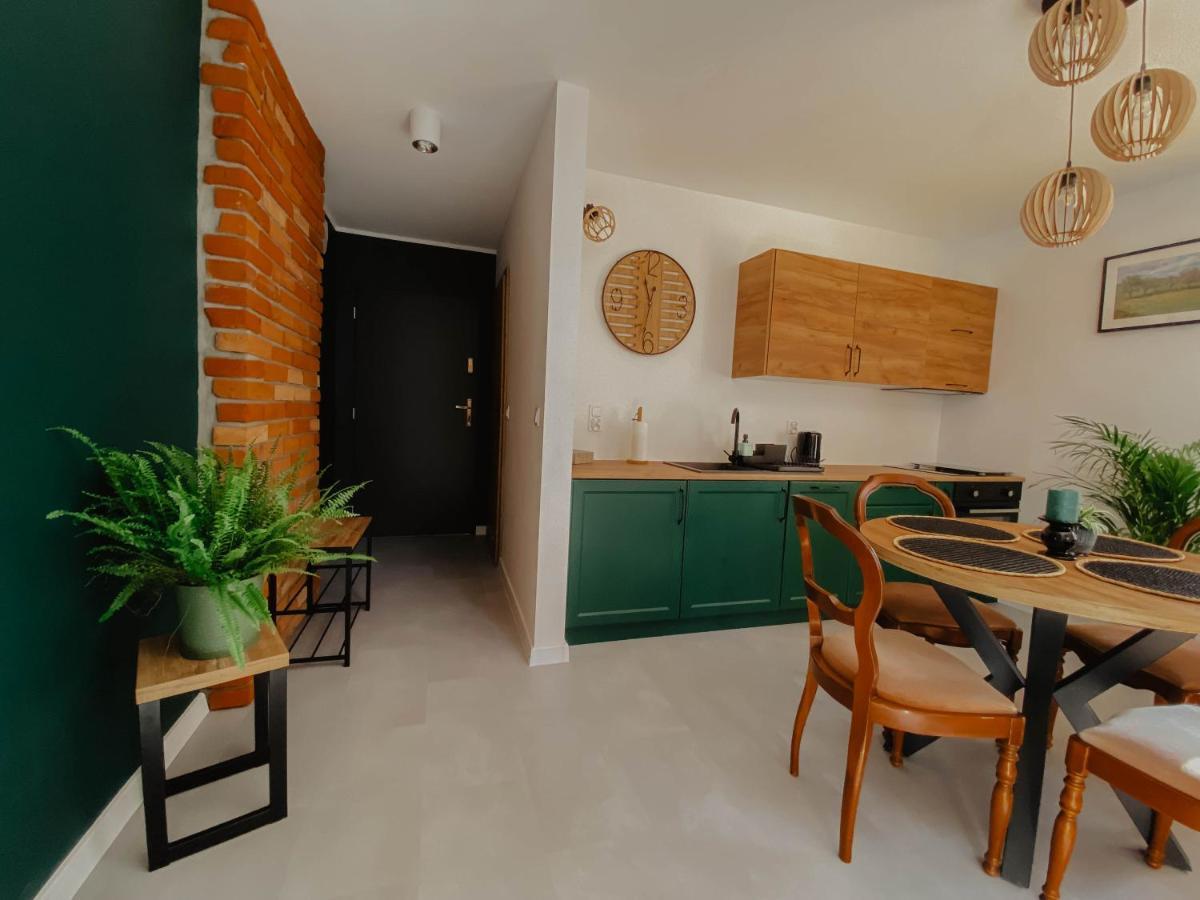 Ferienwohnung Cztery Pory Roku Wiele Exterior foto