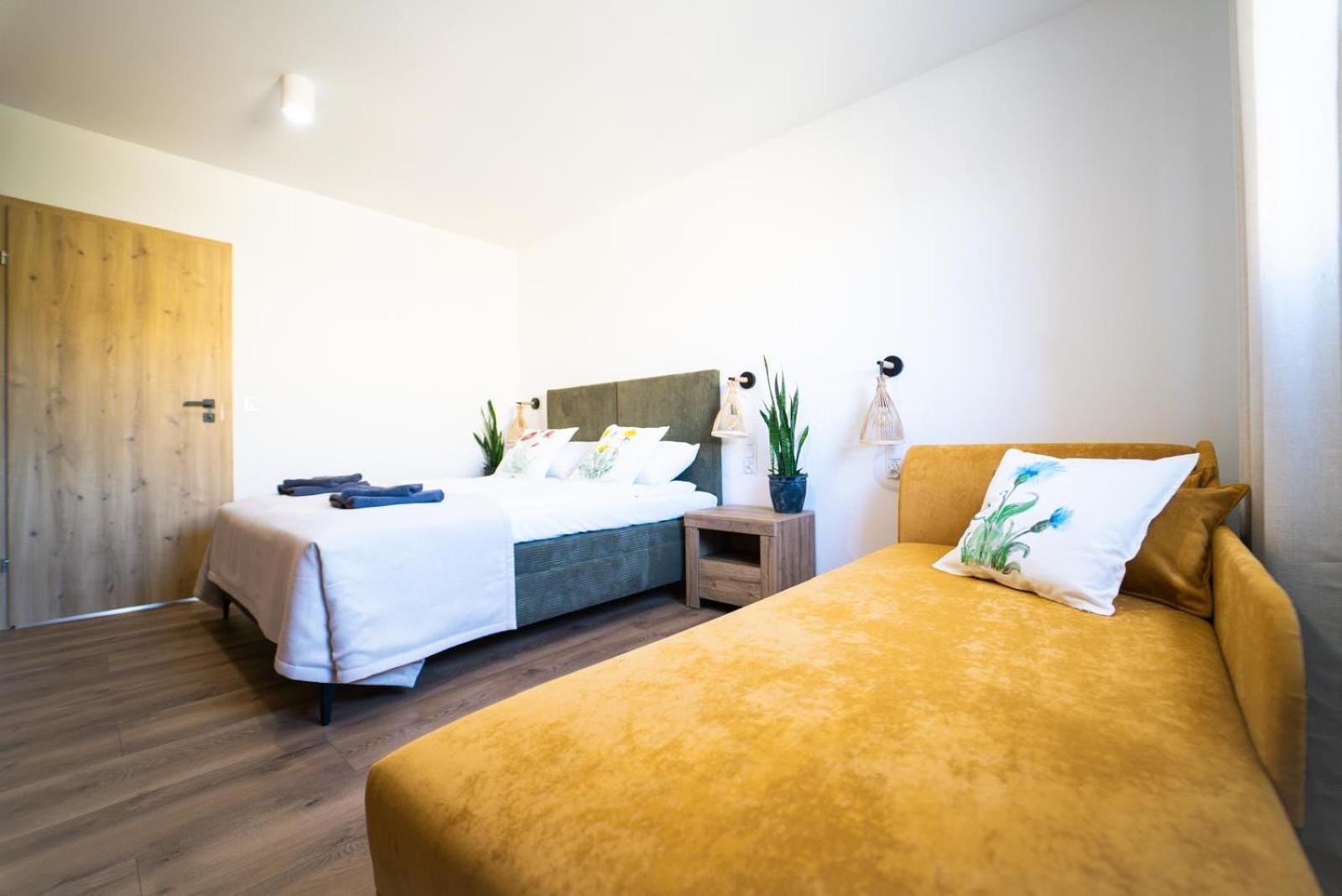 Ferienwohnung Cztery Pory Roku Wiele Exterior foto