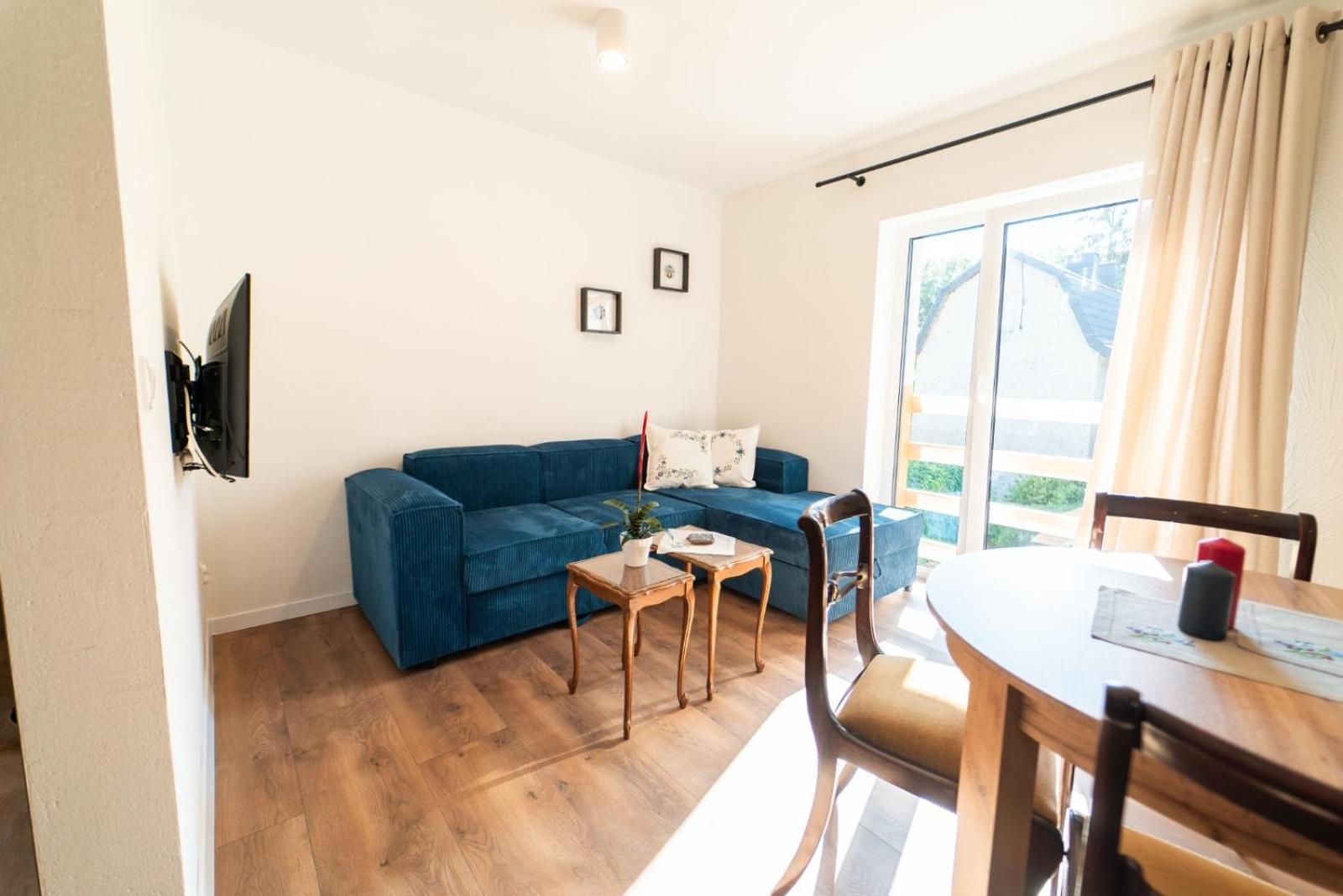 Ferienwohnung Cztery Pory Roku Wiele Exterior foto